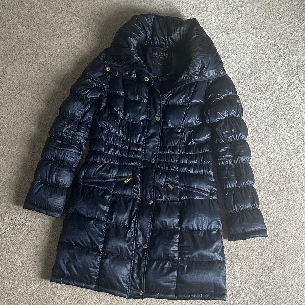 MK Midnight Blue Packable Down Coat - size Medium